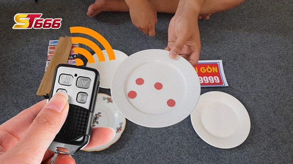 Xóc Đĩa Bịp Là Gì? Thiết Bị Xóc Đĩa Bịp Mới Nhất 2022 2 Cách xóc đĩa bịp tại ST666